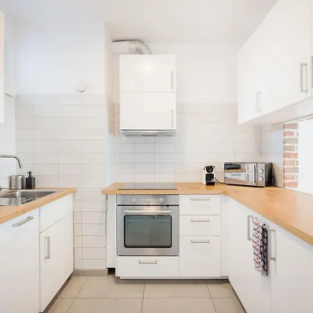 Bright Floor With Parking 公寓 布达佩斯